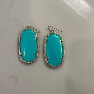Kendra Scott Danielle earrings